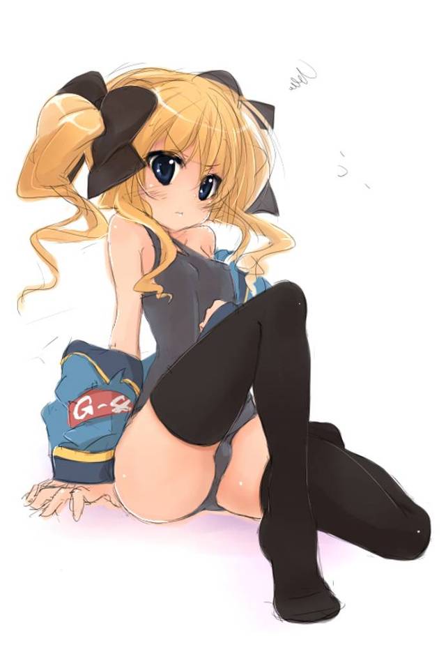 二次ロリ　探偵オペラミルキィホームズ　明智小衣　金髪　貧乳　二次エロ画像