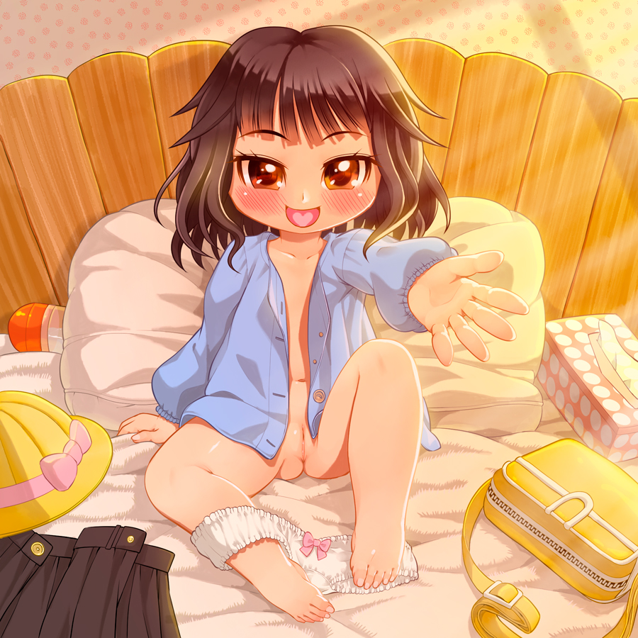 スモック姿のロリ少女とか幼稚園児のパンツが見えちゃう欲情していいか悩むペドパンチラ二次エロ画像-34