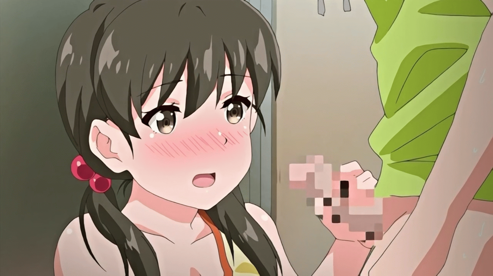 GIFアニメで二次ロリ少女が手コキ足コキフェラチオでおちんちん弄ってくれる二次ロリGIFアニメ-30