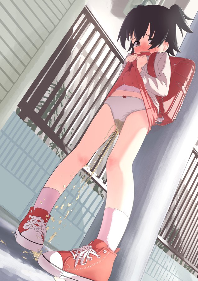 二次ロリ少女がスカートが汚れないようたくし上げておしっこやおもらししてる二次エロ画像-5