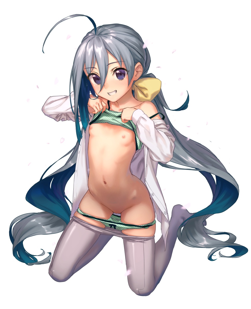 二次ロリ少女が上はたくし上げて下はずりおろして上も下も丸見えにしちゃう↑↓二次エロ画像-15