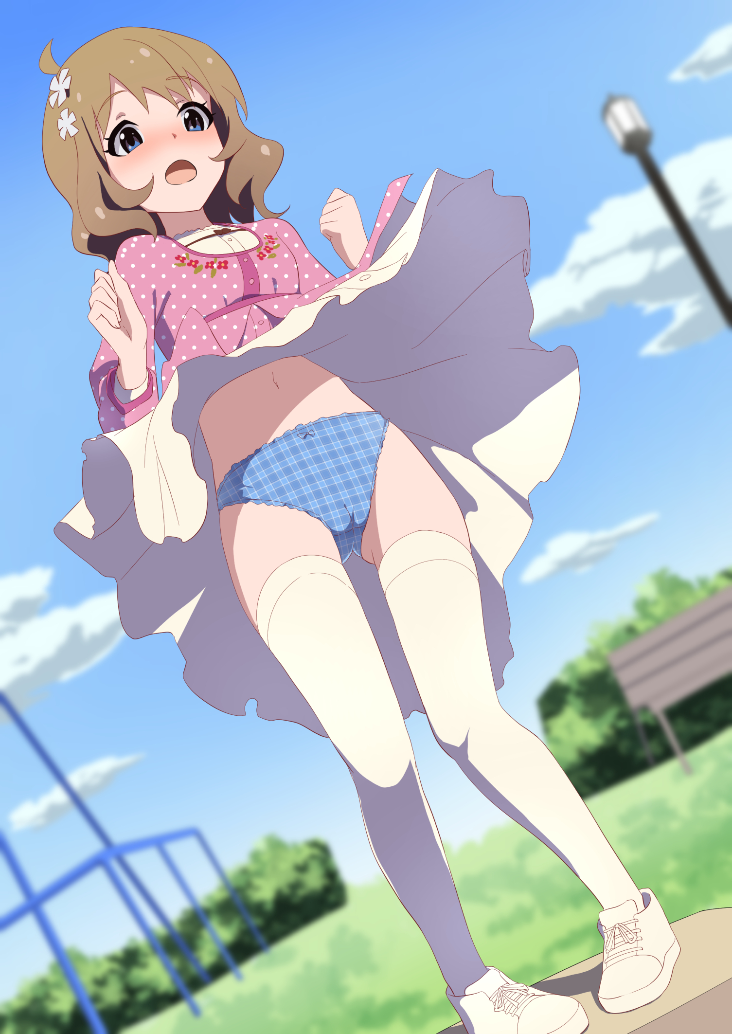二次ロリ少女のちょっとおしゃれで色気のあるチェック柄ロリパンツ姿が可愛い二次エロ画像-28