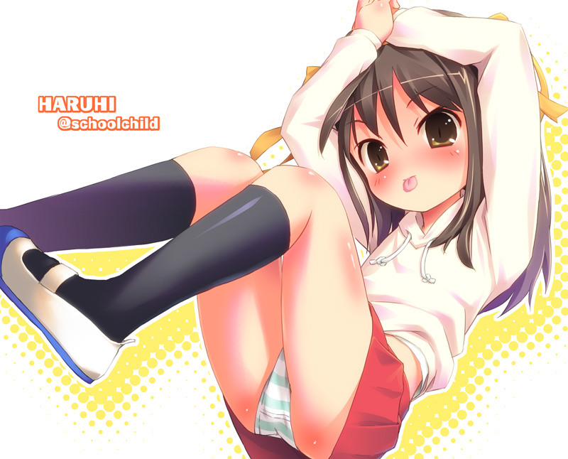 二次ロリ少女の可愛い縞パンが見えちゃうパンチラ！縞パンチラロリ二次エロ画像-12
