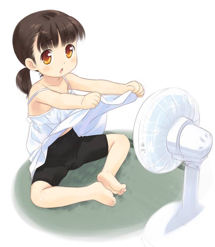 二次ロリ少女が扇風機を効率よく使って涼んでるたくし上げ扇風機当て二次エロ画像-3