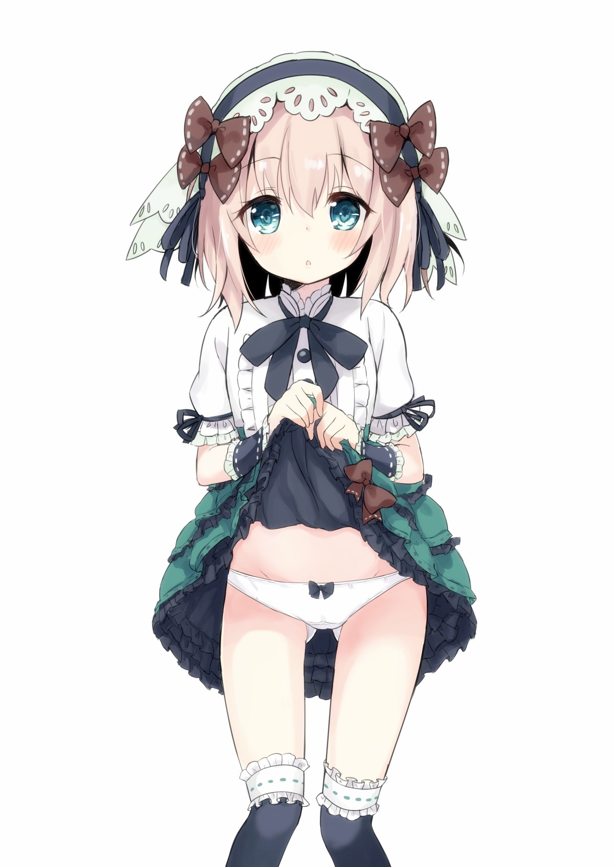 二次ロリ少女がたくし上げをしてパンツとかが見えてしまってる感謝しかないロリたくし上げ二次エロ画像-40