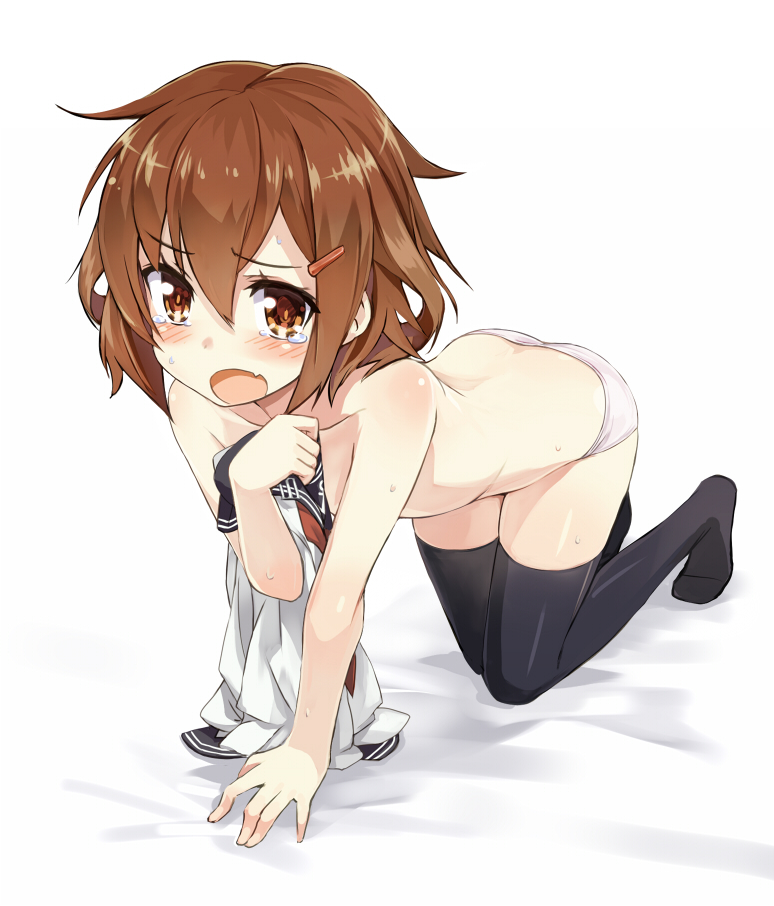 二次ロリ少女の着替え中の姿で肌やおっぱいや下着が丸見えハプニングな二次エロ画像-27